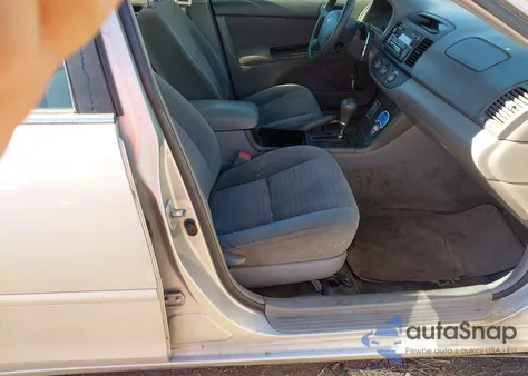 2005 Toyota Camry Le V6 from USA, damaged, VIN 4T1BF32K45U603603